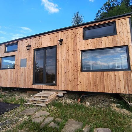 Вилла Tiny House Chvalcov Экстерьер фото